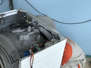 Nguyên nhân và cách sửa máy gaiwtj Electrolux mất nguồn